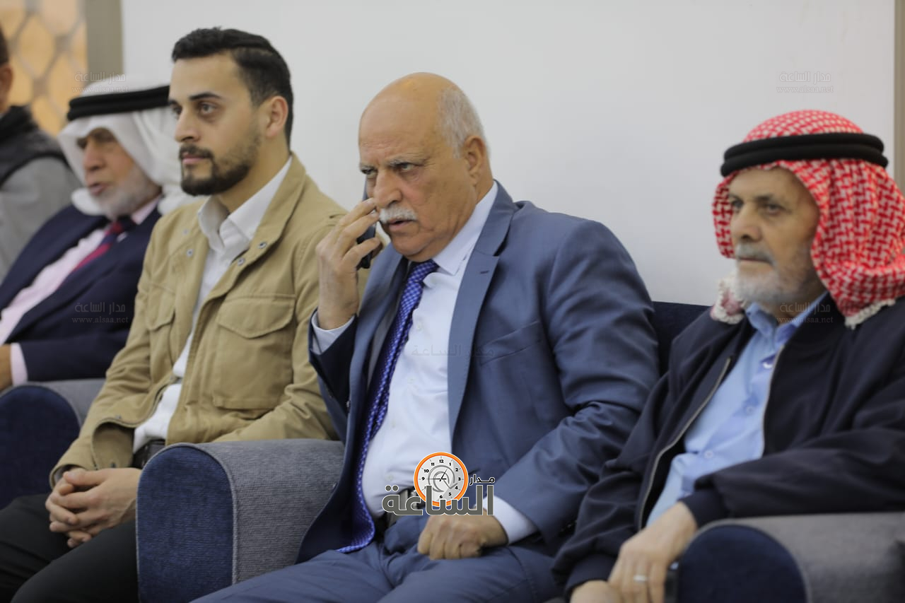 Madar Al-Saa Images 0.28039177563664797