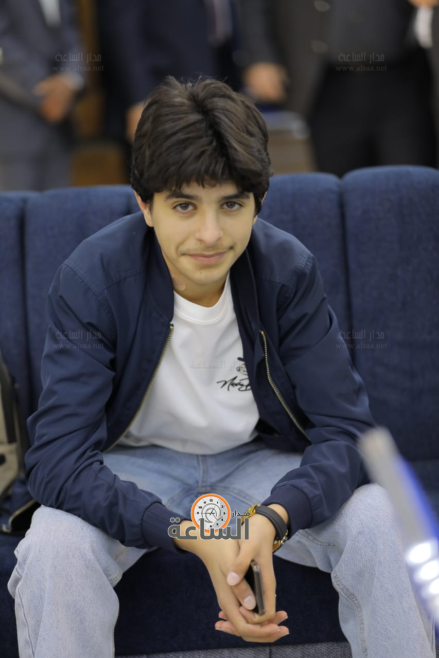 Madar Al-Saa Images 0.9990972373860674