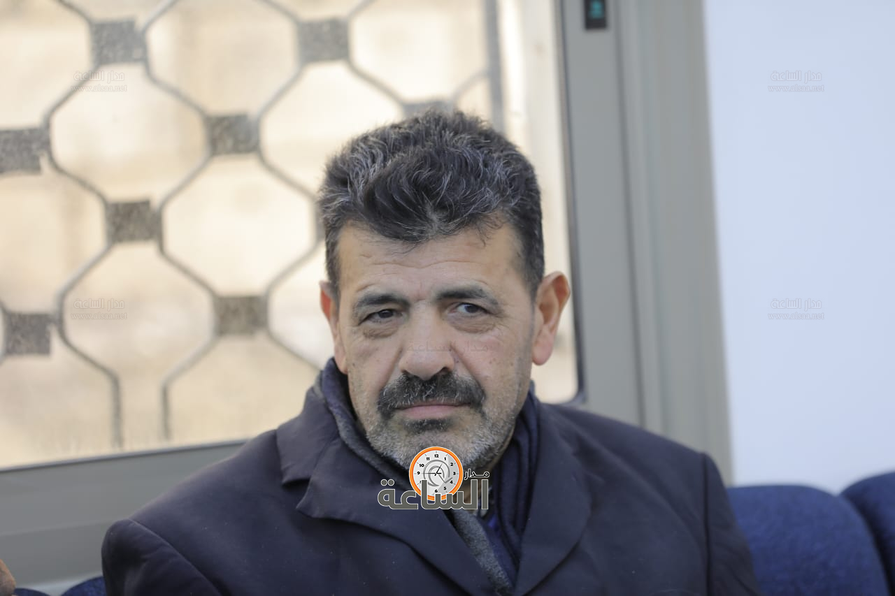 Madar Al-Saa Images 0.25013486875549196