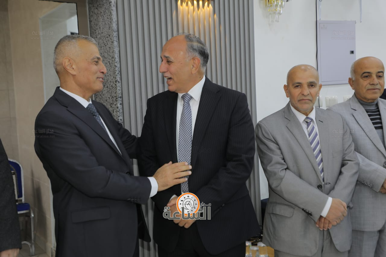 Madar Al-Saa Images 0.48684194901383027