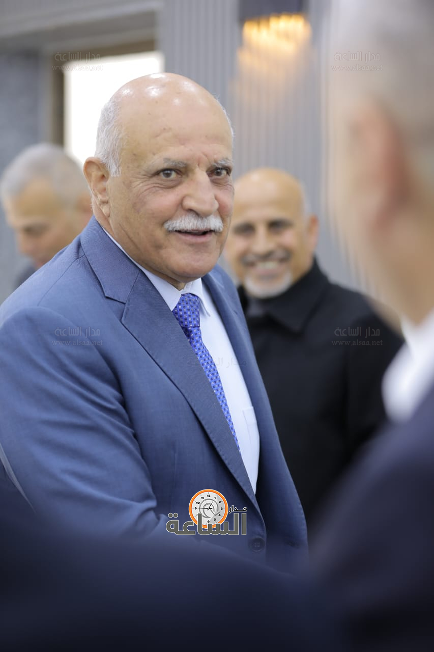 Madar Al-Saa Images 0.6705047194002108