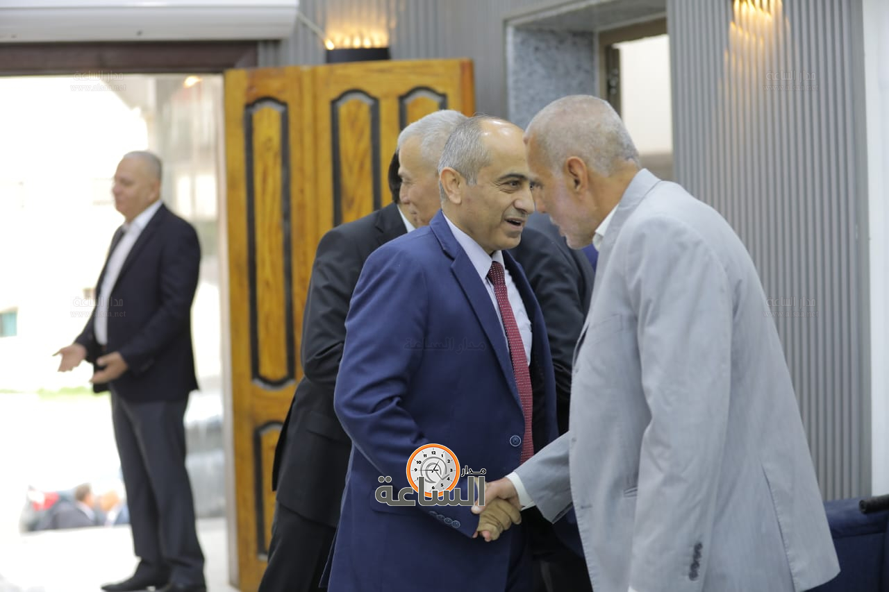 Madar Al-Saa Images 0.25923364830011275