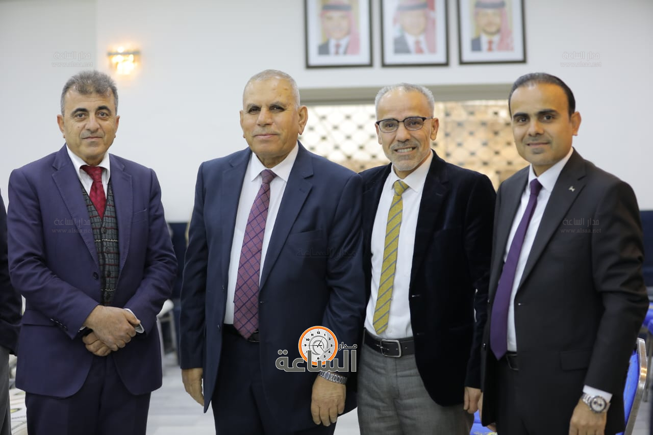 Madar Al-Saa Images 0.4120240813514844