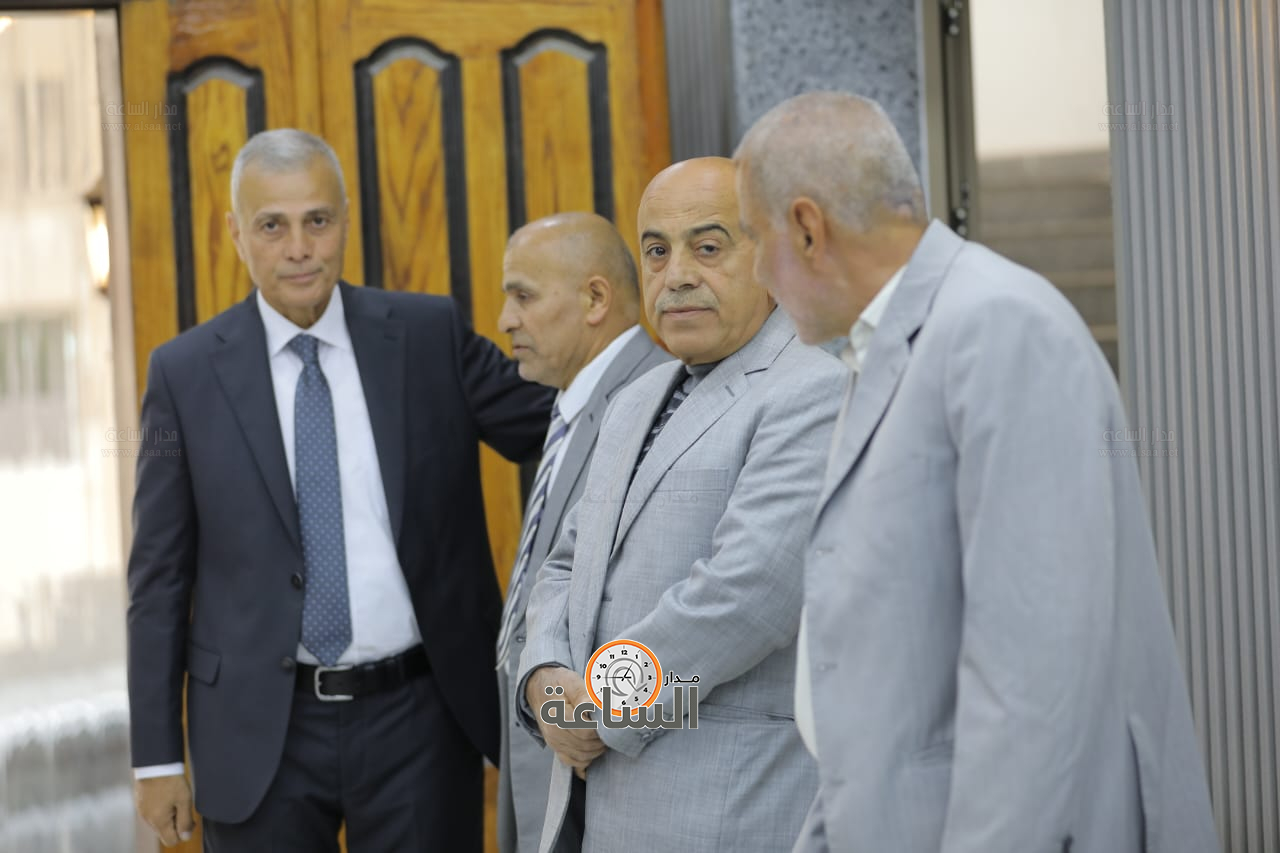 Madar Al-Saa Images 0.7960113326035247