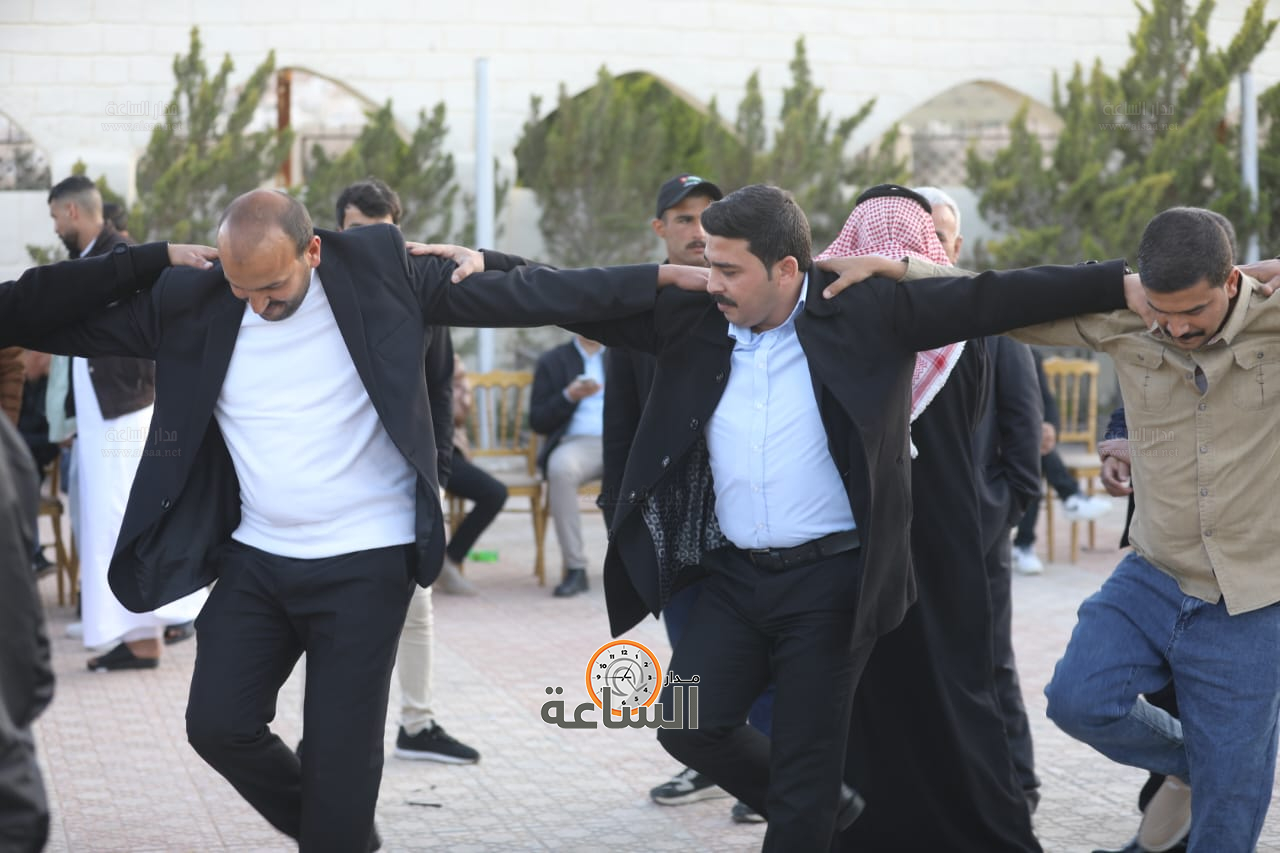 Madar Al-Saa Images 0.572774505887576