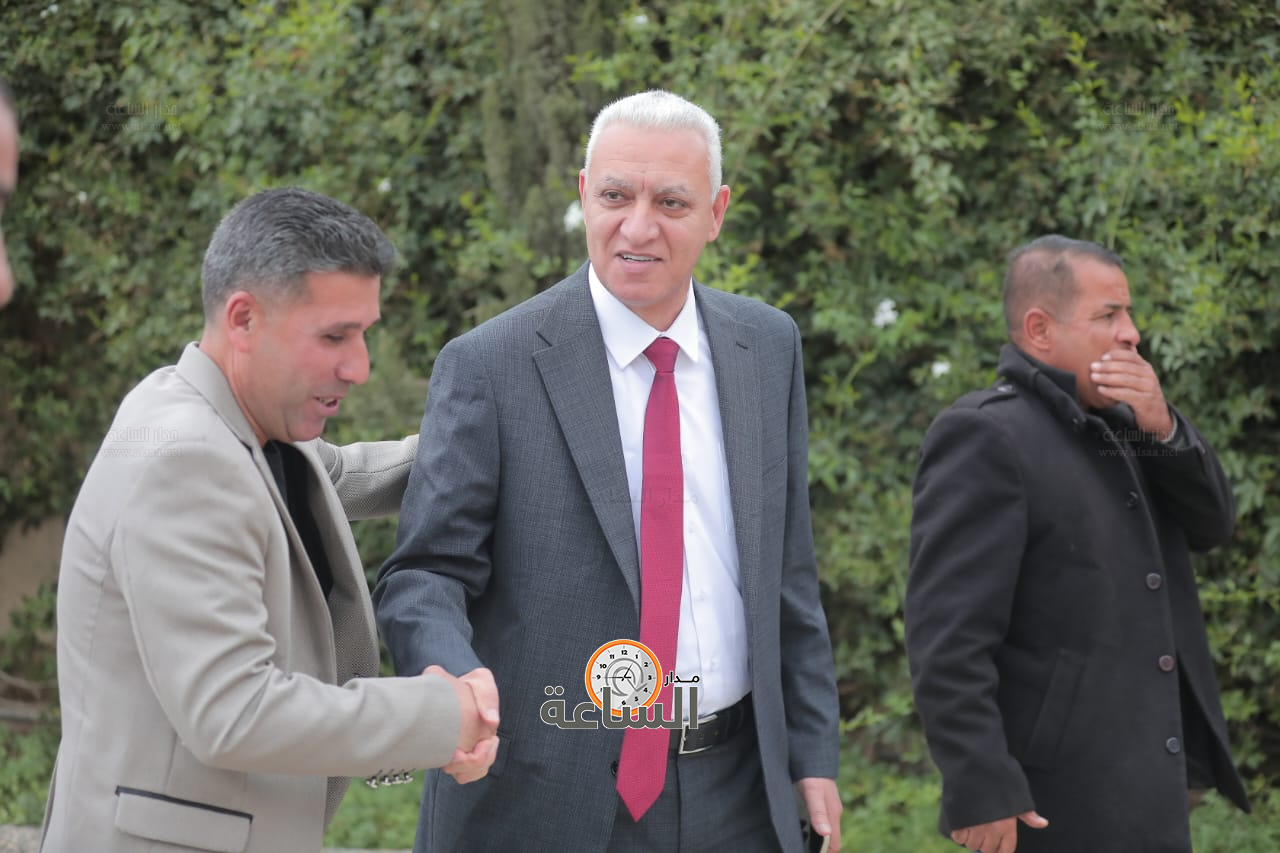 Madar Al-Saa Images 0.48080424571615077