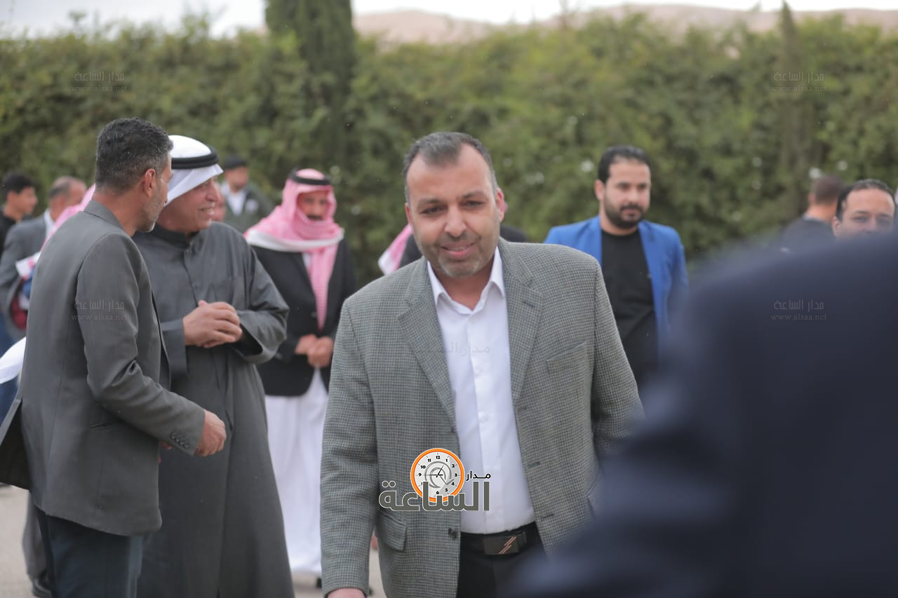 Madar Al-Saa Images 0.991744089759839