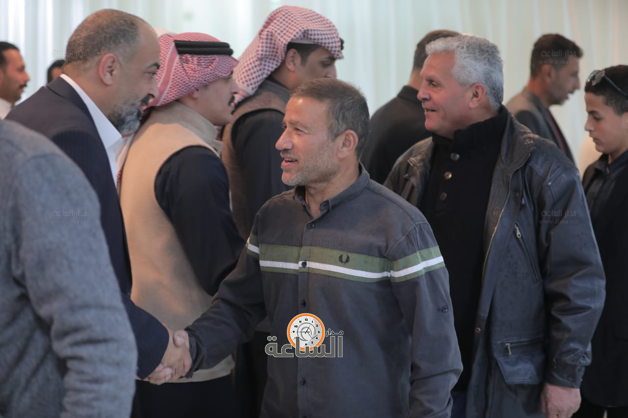 Madar Al-Saa Images 0.384388226956366