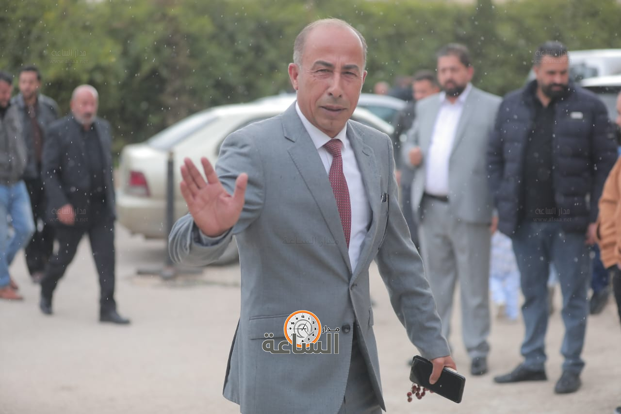 Madar Al-Saa Images 0.3545117716325692