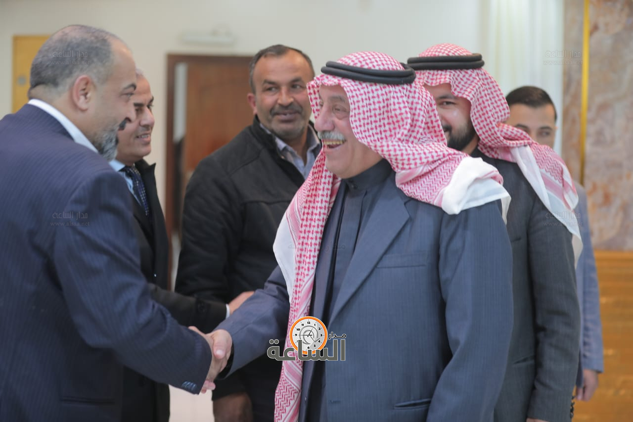 Madar Al-Saa Images 0.8215149580143821