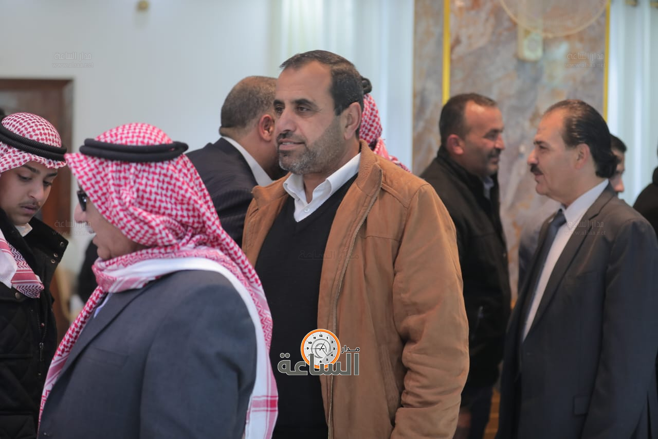 Madar Al-Saa Images 0.4674410498158391