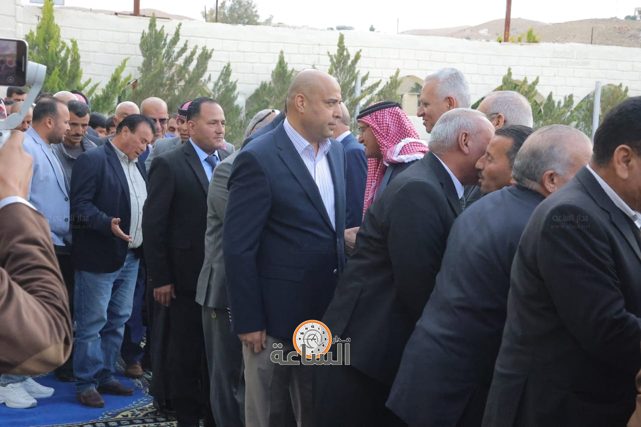 Madar Al-Saa Images 0.1637955206306112