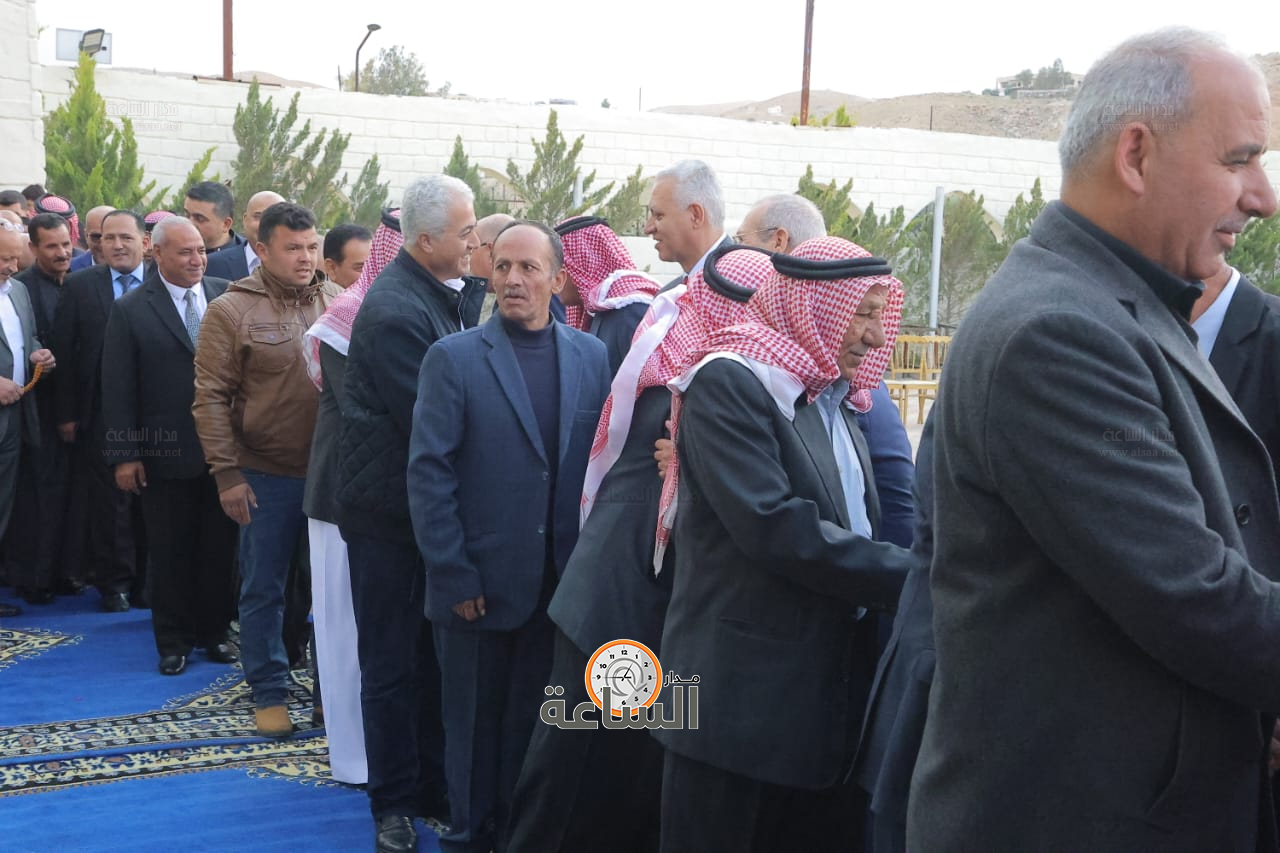 Madar Al-Saa Images 0.6386972143775476