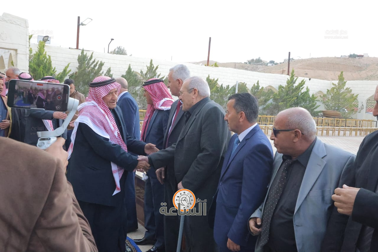 Madar Al-Saa Images 0.21682834010307417