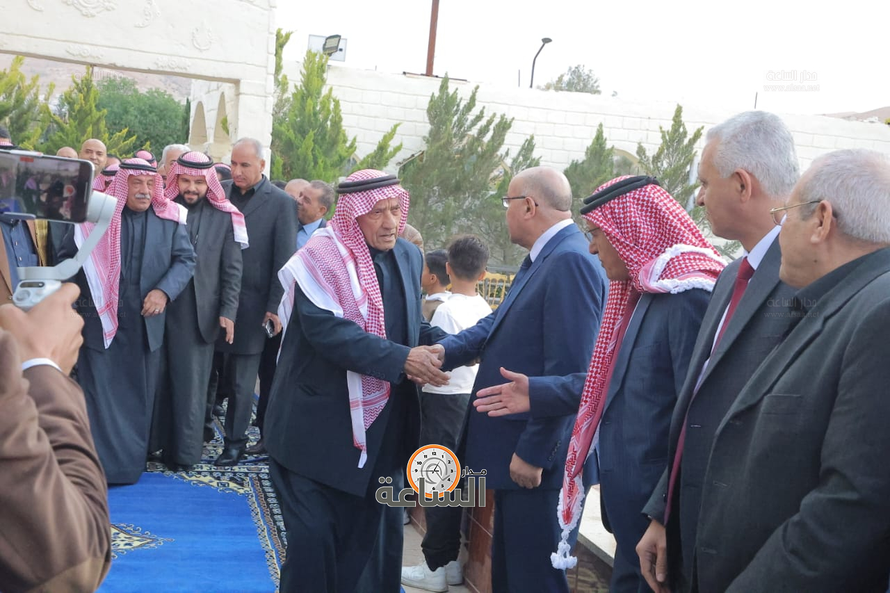 Madar Al-Saa Images 0.2653168642389888