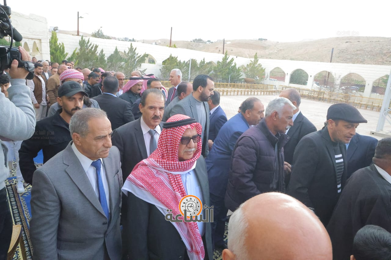 Madar Al-Saa Images 0.30857678402807454