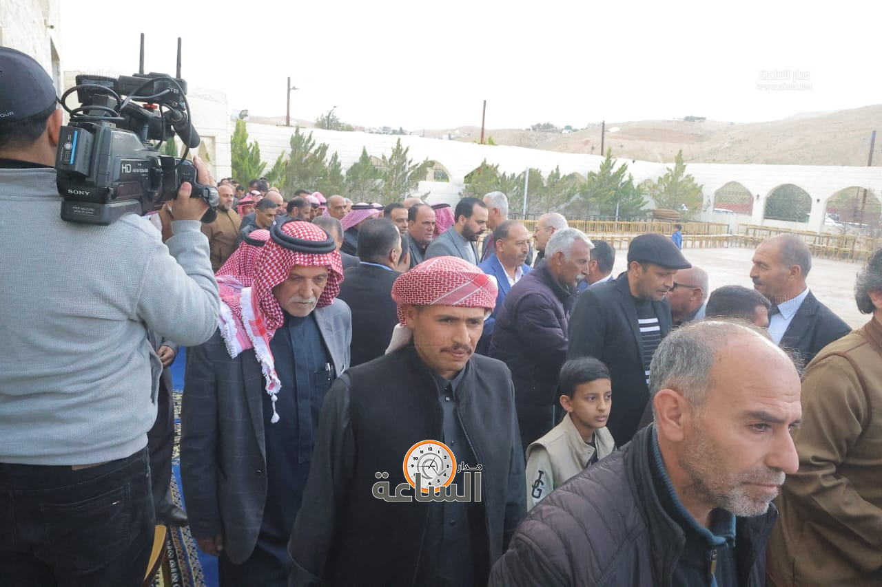 Madar Al-Saa Images 0.6630377324822757