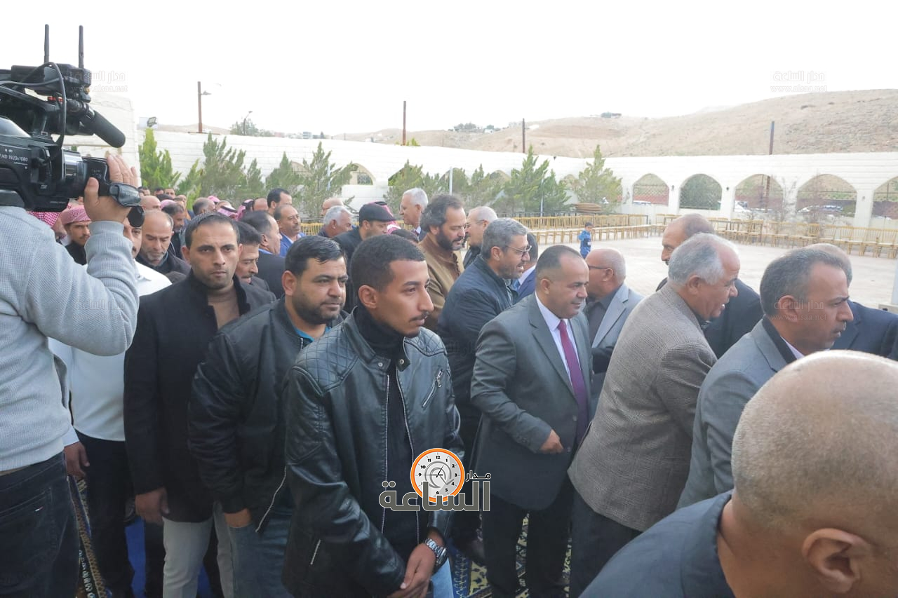 Madar Al-Saa Images 0.4722811144017951