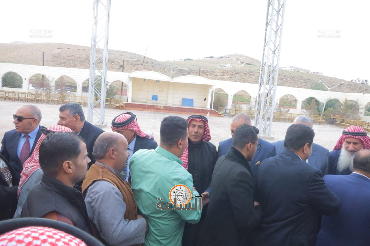 Madar Al-Saa Images 0.2123647096599618