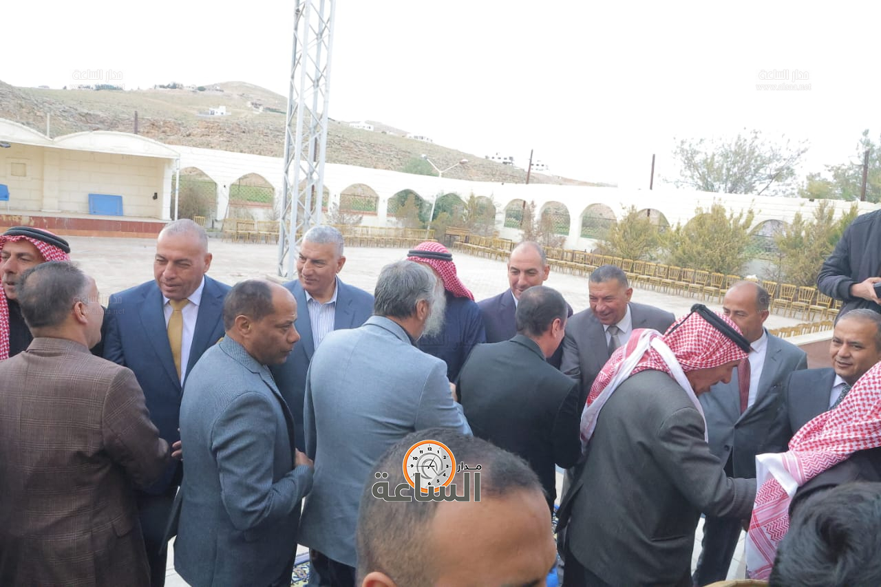 Madar Al-Saa Images 0.15512007601041622