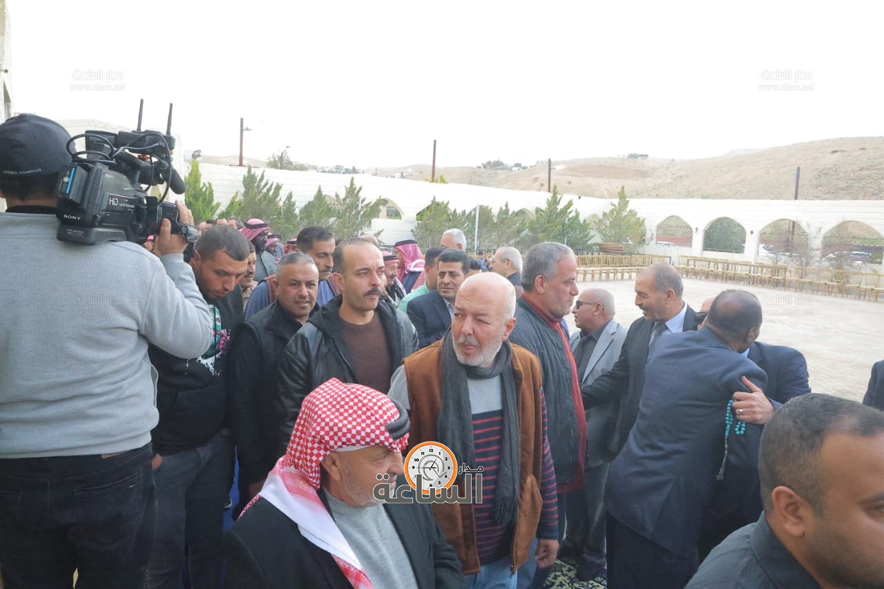 Madar Al-Saa Images 0.5186905894470414