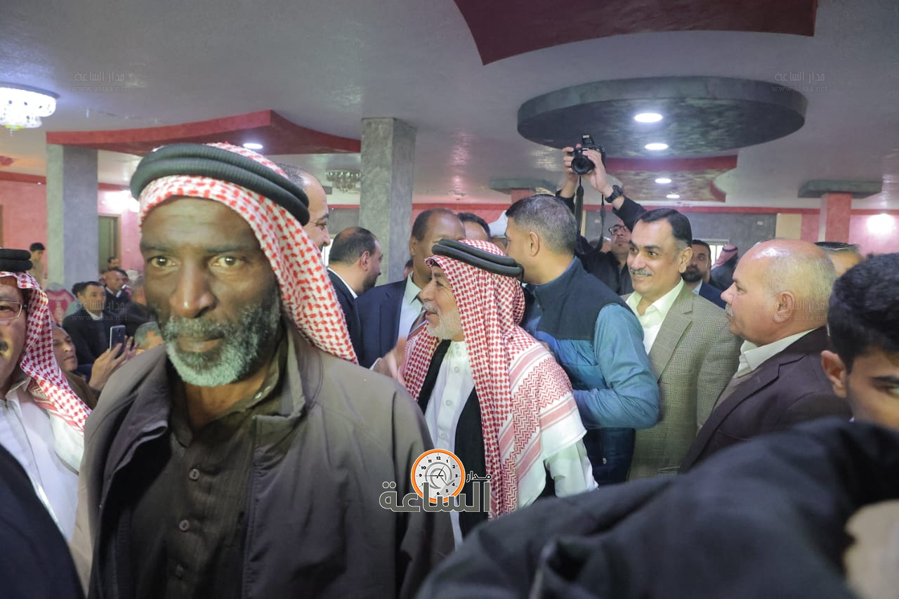 Madar Al-Saa Images 0.38495212860714045