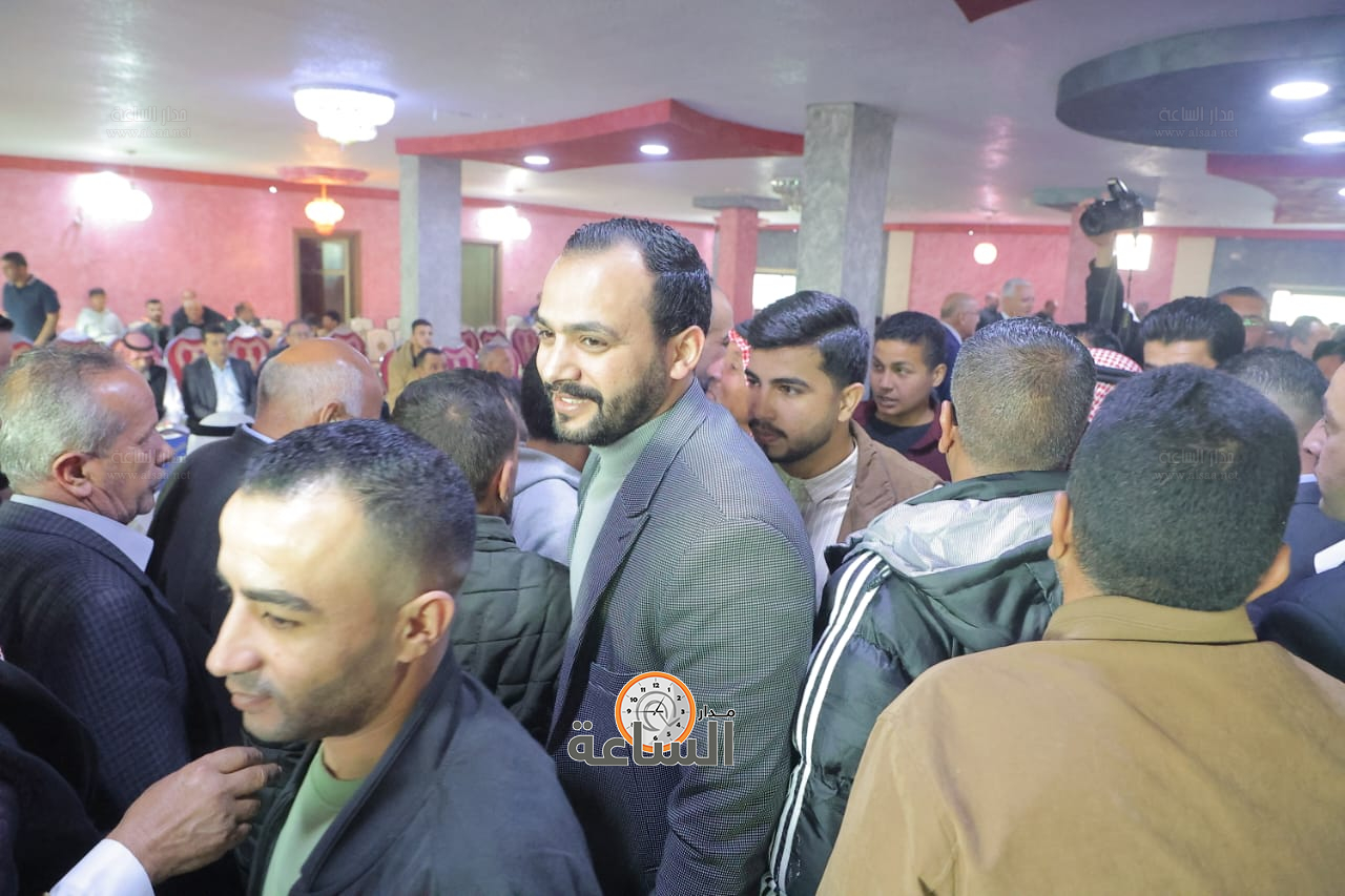 Madar Al-Saa Images 0.7425390390422514