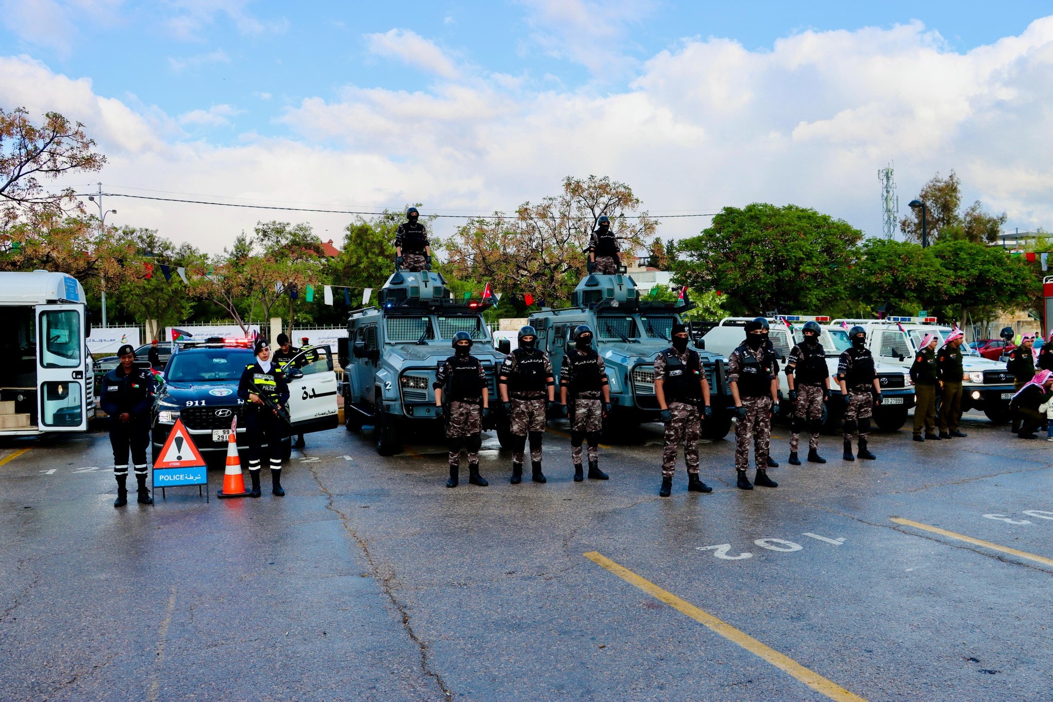 Madar Al-Saa Images 0.5006851137713807