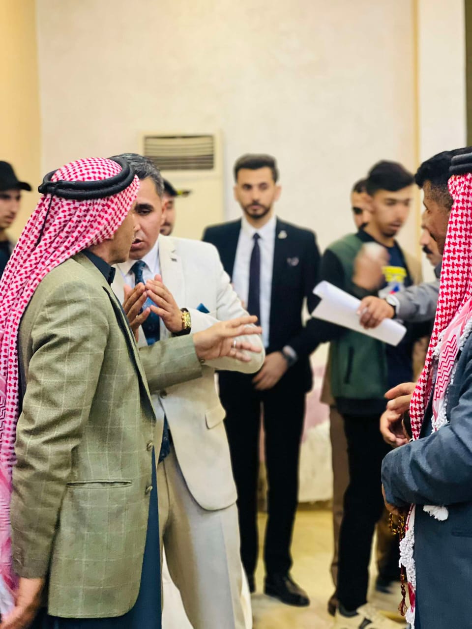 Madar Al-Saa Images 0.694018621571074