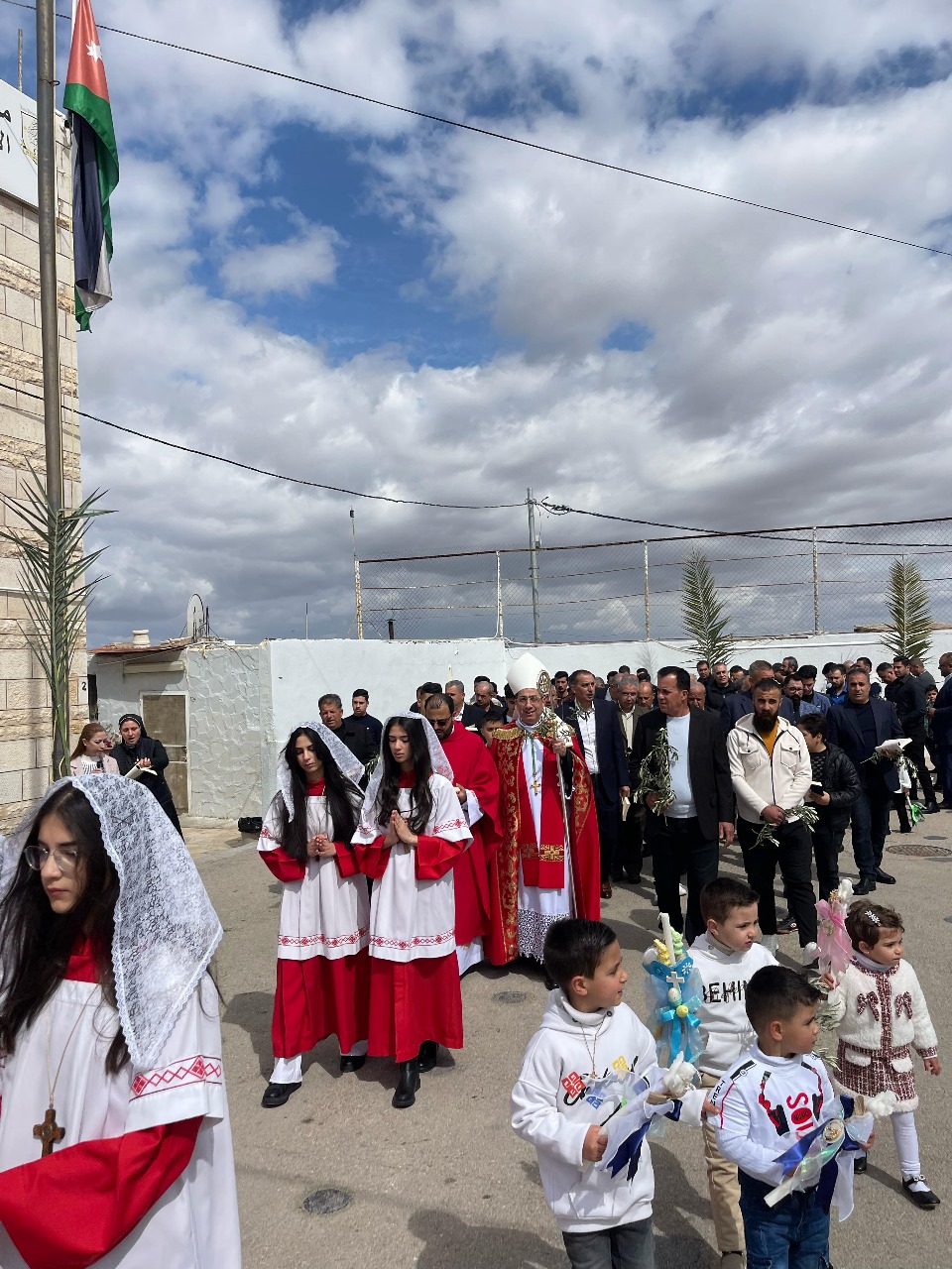 Madar Al-Saa Images 0.20893894648649503