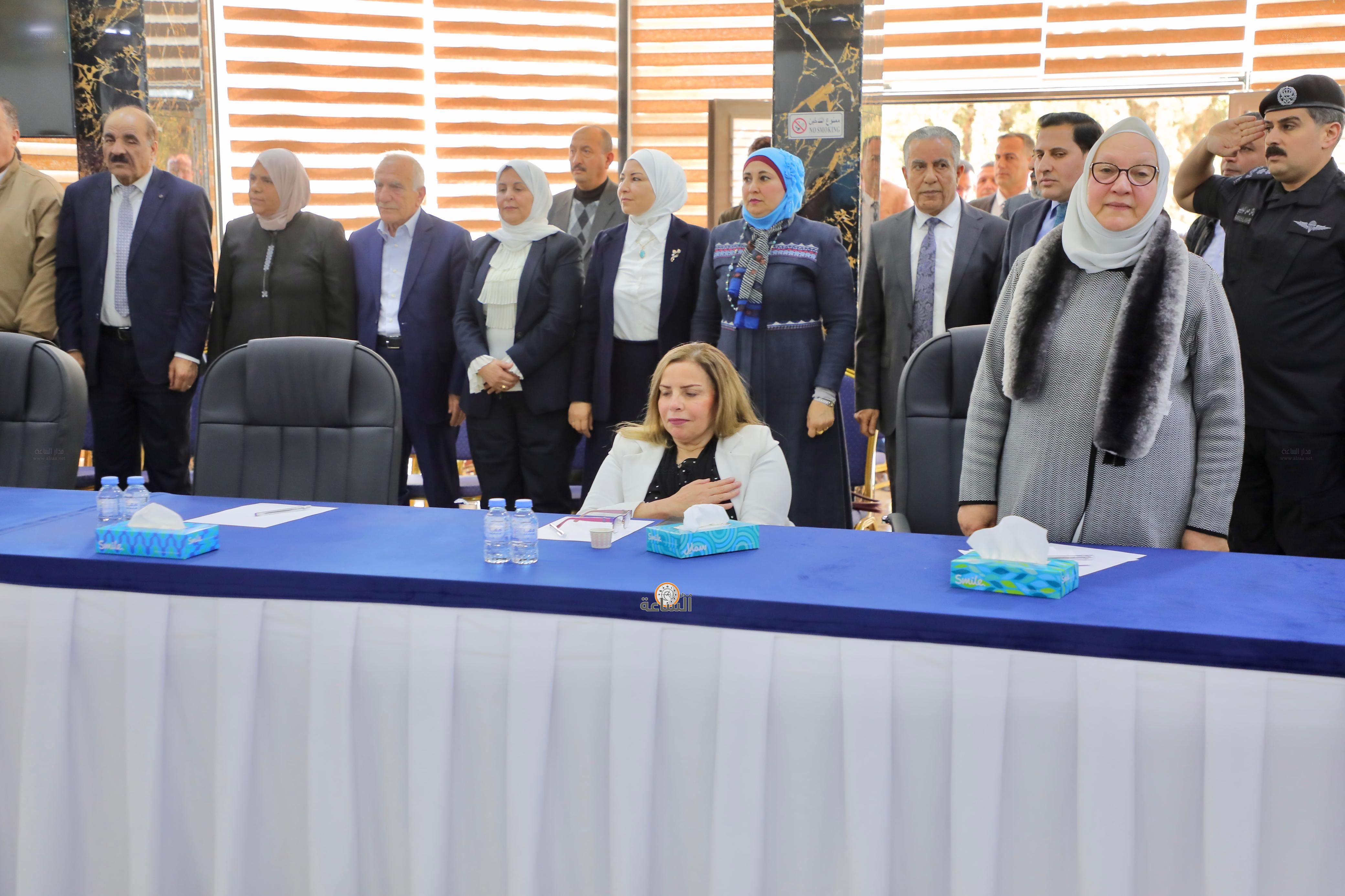 Madar Al-Saa Images 0.6810434853758409