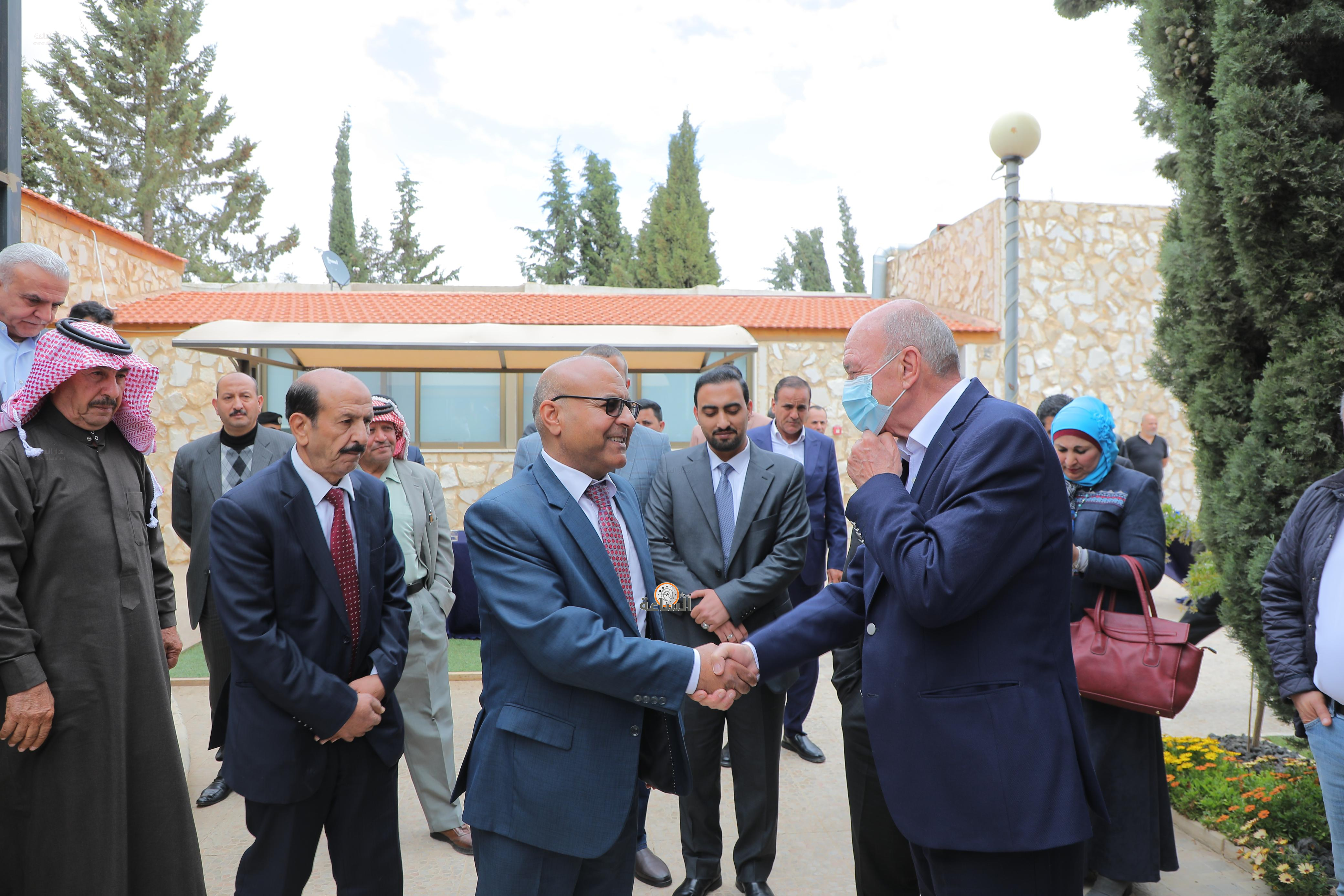 Madar Al-Saa Images 0.07276791382368164