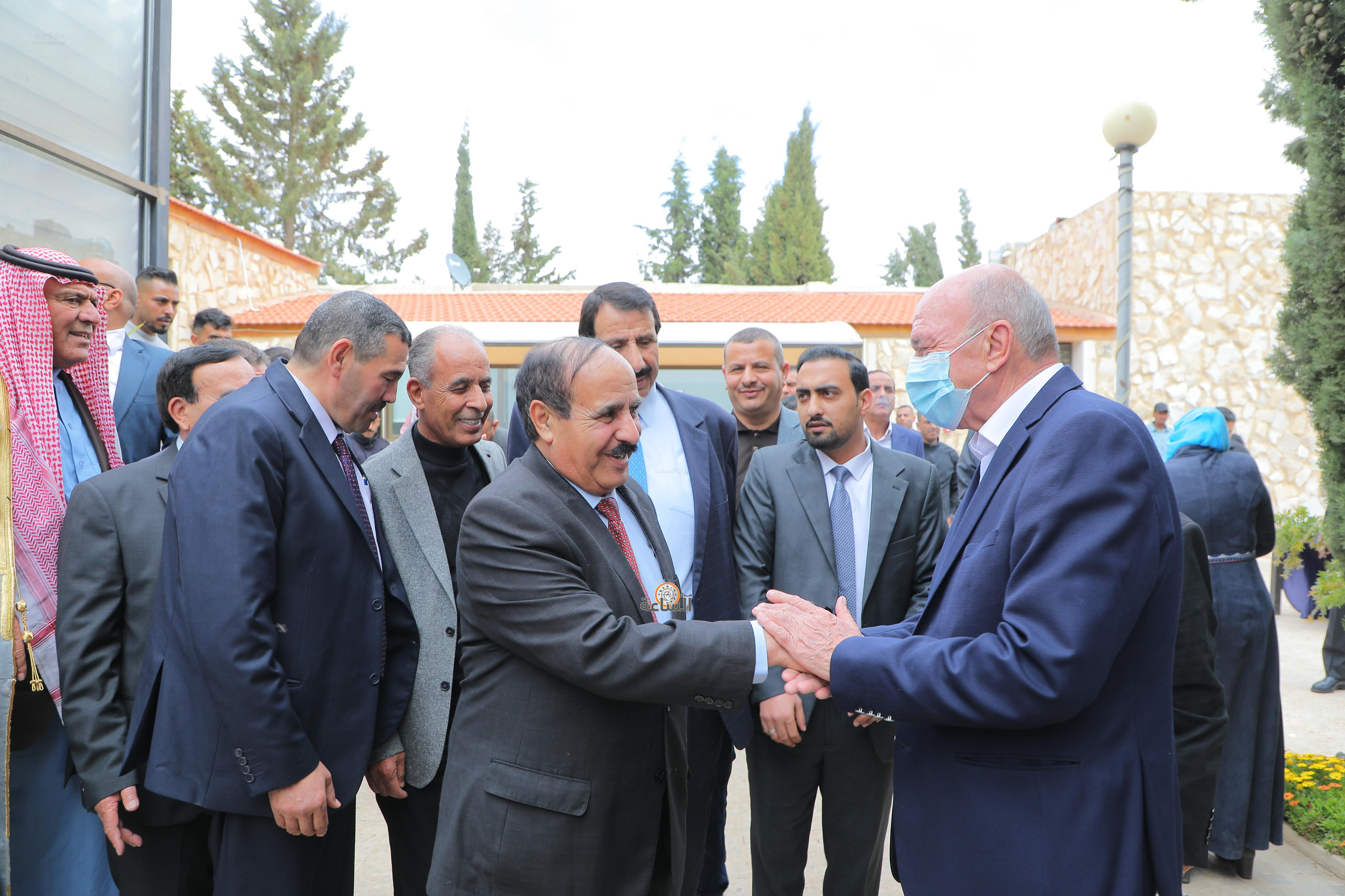 Madar Al-Saa Images 0.603817254119832