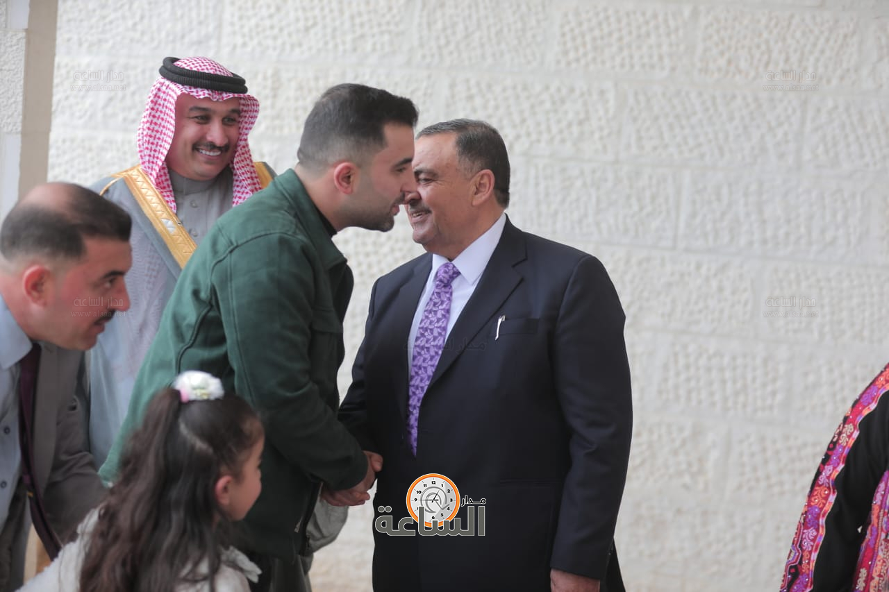 Madar Al-Saa Images 0.24003303185741753