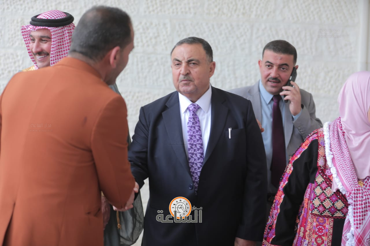 Madar Al-Saa Images 0.2033065701439425