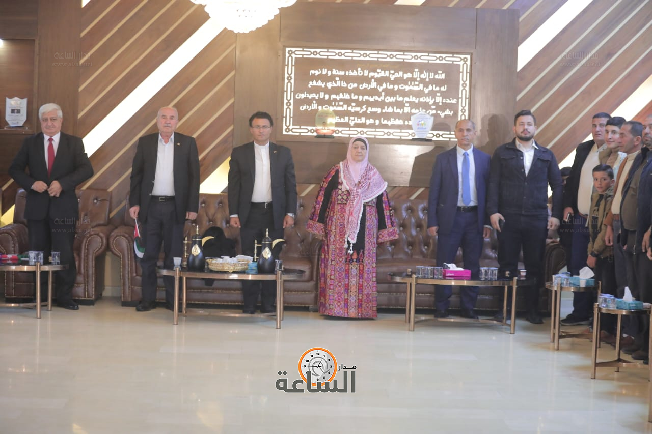 Madar Al-Saa Images 0.20127077916641456