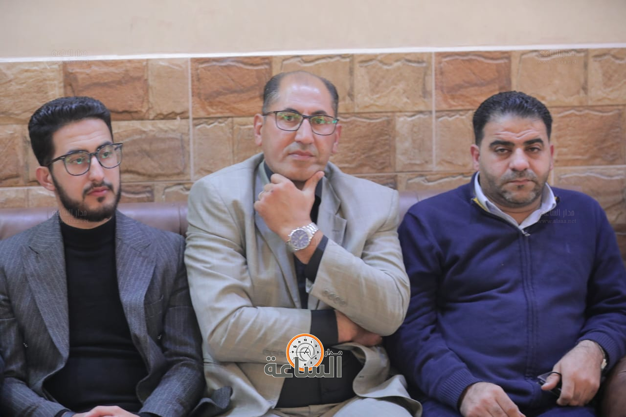 Madar Al-Saa Images 0.32214675893909994