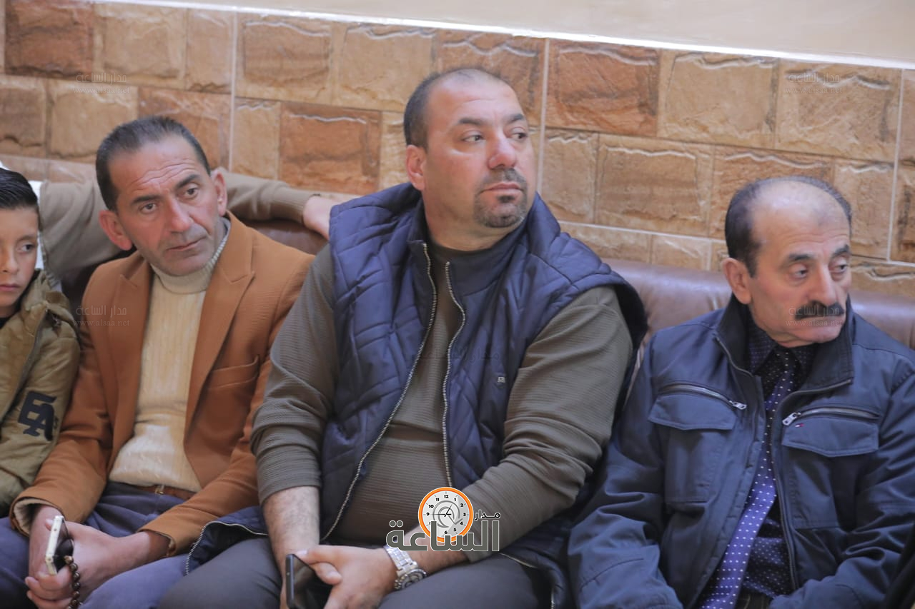 Madar Al-Saa Images 0.871869289087915