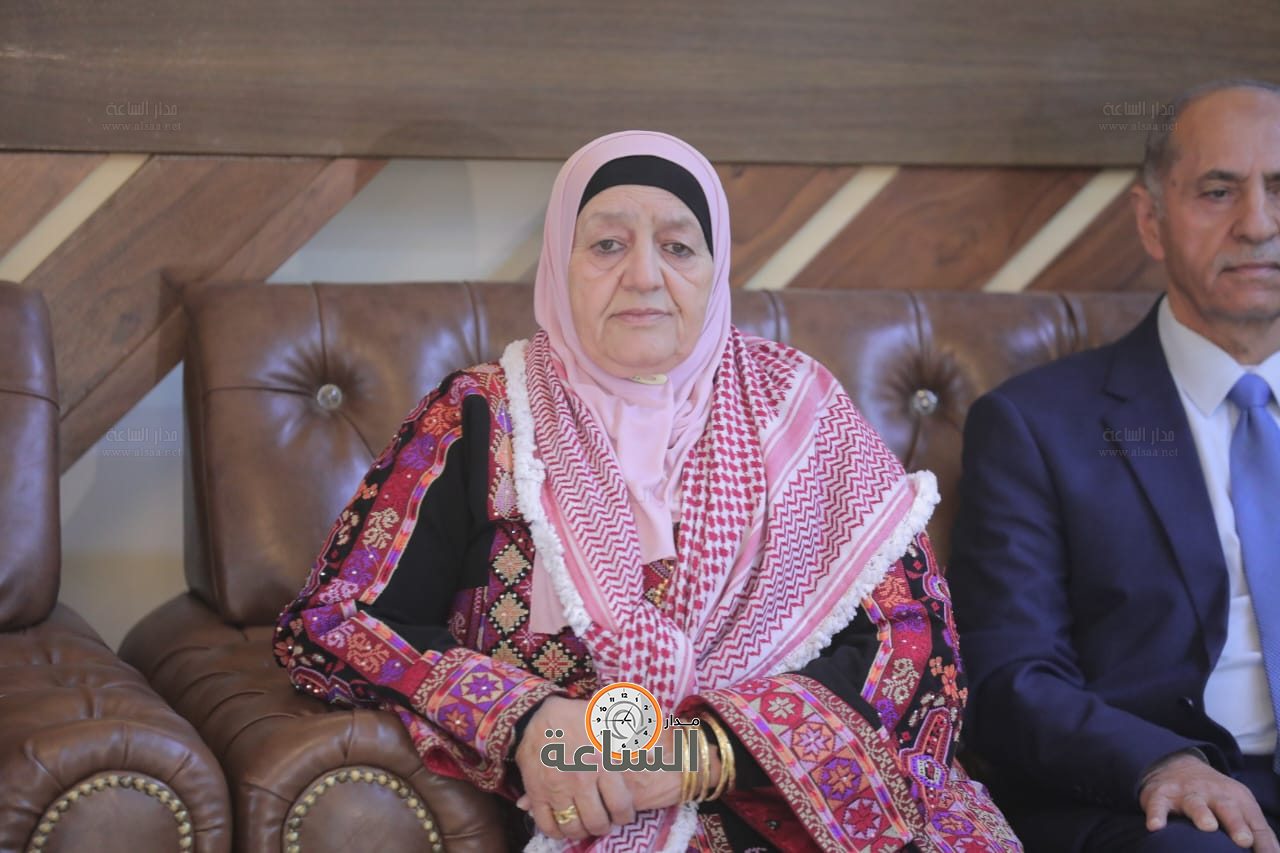 Madar Al-Saa Images 0.2774651801112351