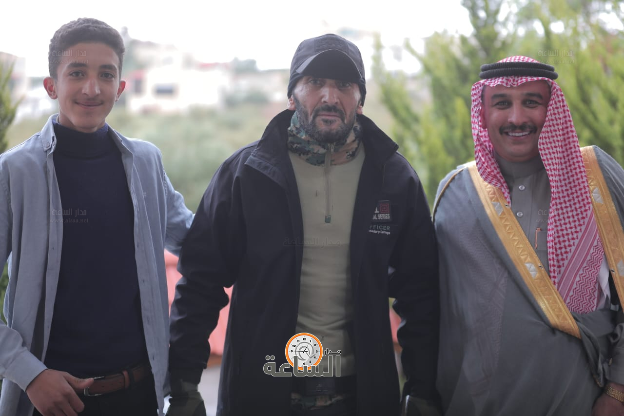 Madar Al-Saa Images 0.3737629311146793