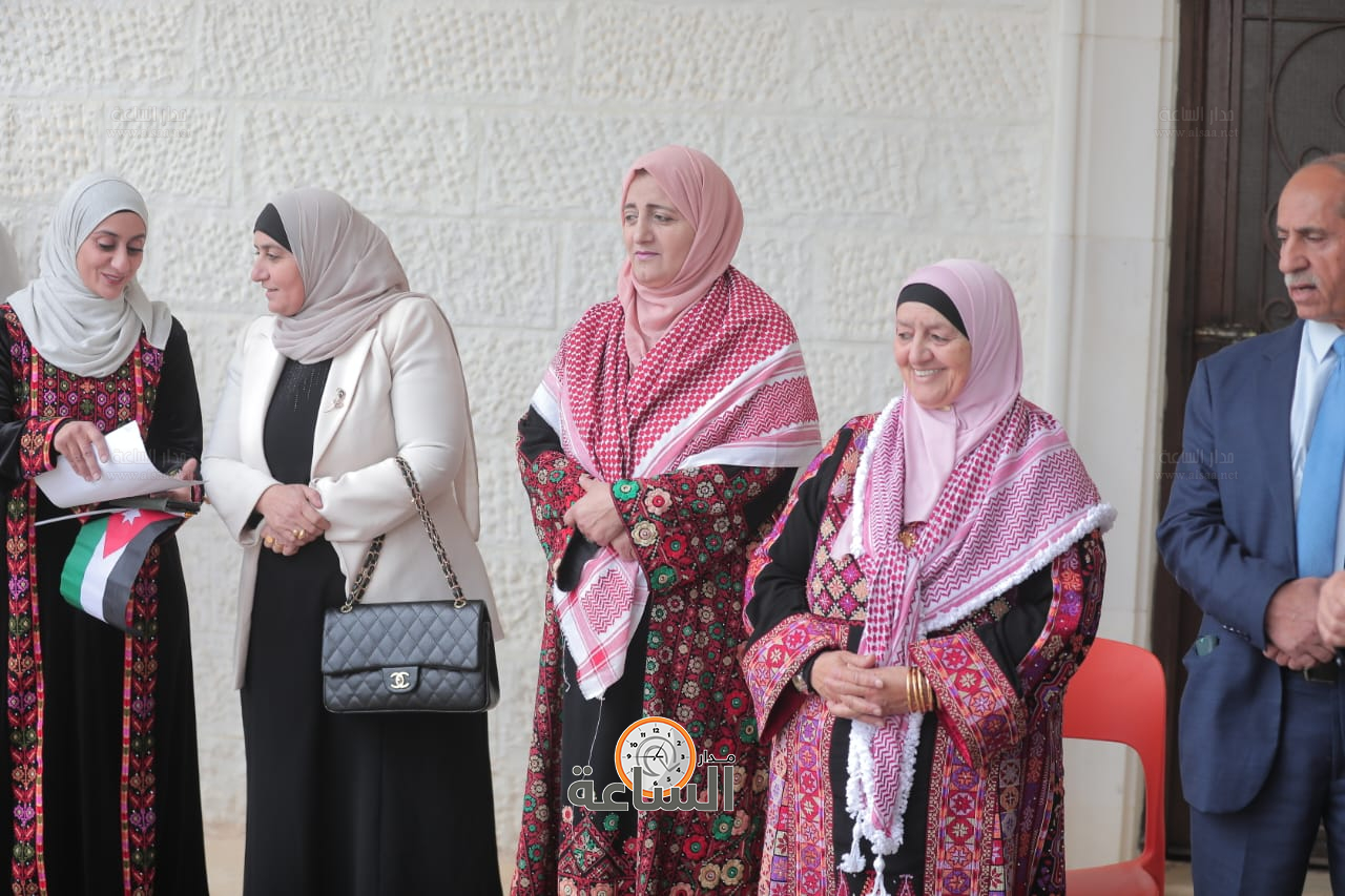 Madar Al-Saa Images 0.9307468857042976