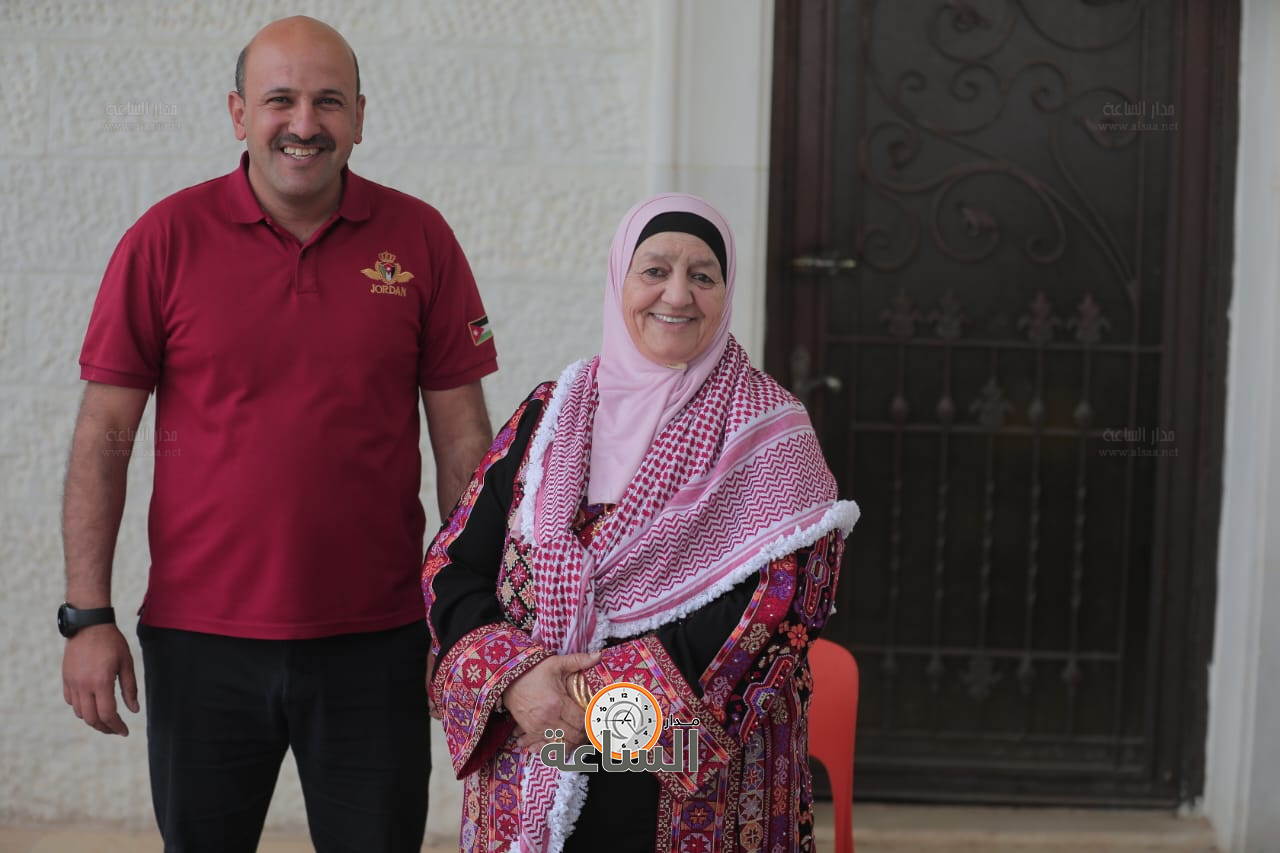 Madar Al-Saa Images 0.7936269715169278