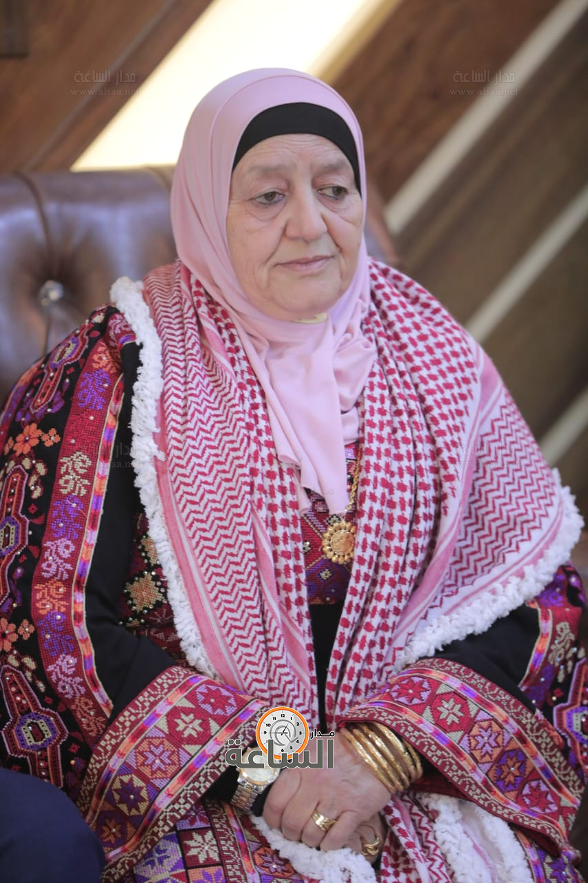 Madar Al-Saa Images 0.4970465648823227