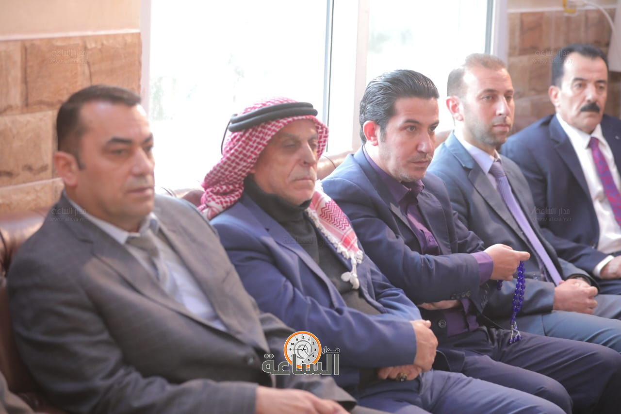 Madar Al-Saa Images 0.587059898893873