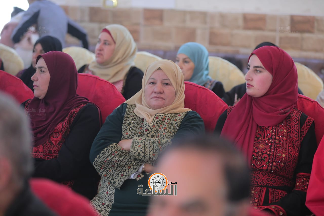 Madar Al-Saa Images 0.5473123587998386