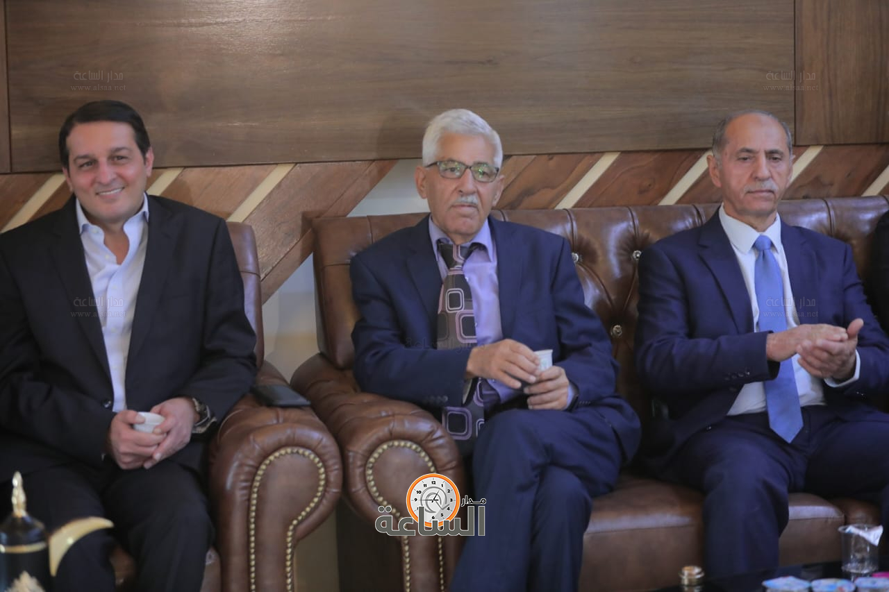 Madar Al-Saa Images 0.554136927376882