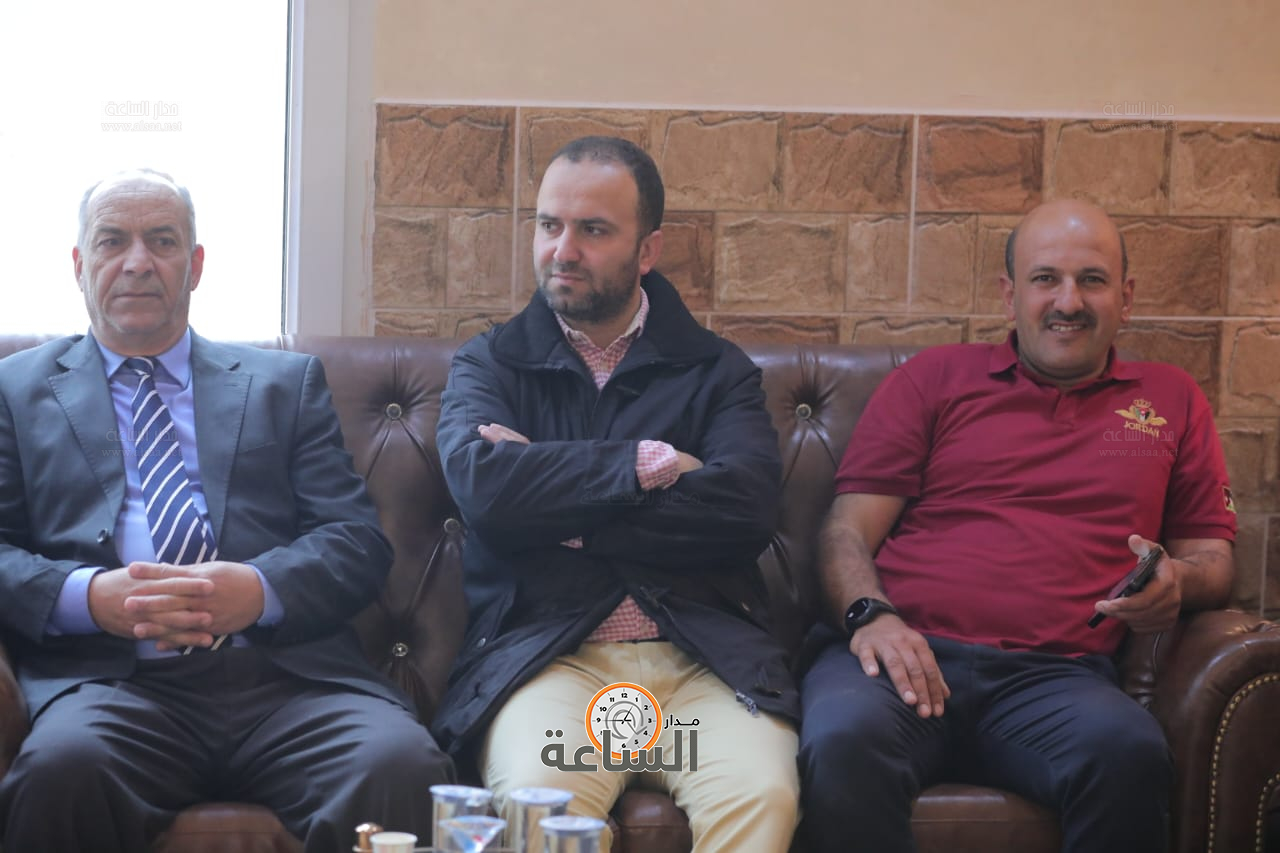 Madar Al-Saa Images 0.22457650154497888