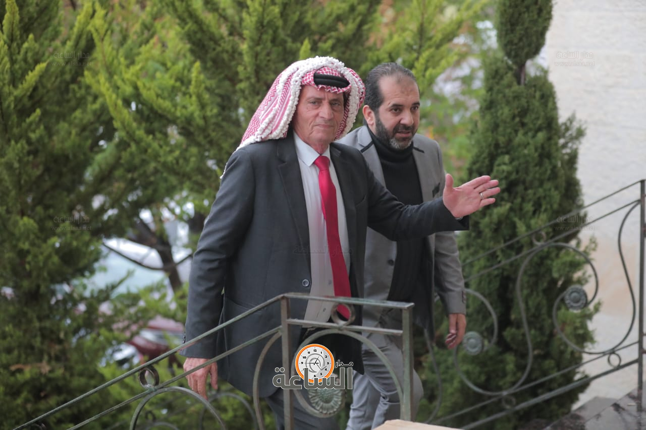 Madar Al-Saa Images 0.17842744838575864