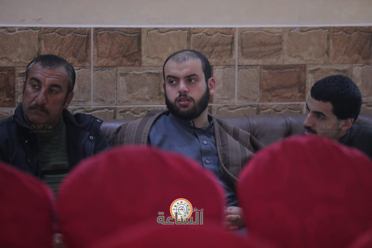 Madar Al-Saa Images 0.8813658271849442