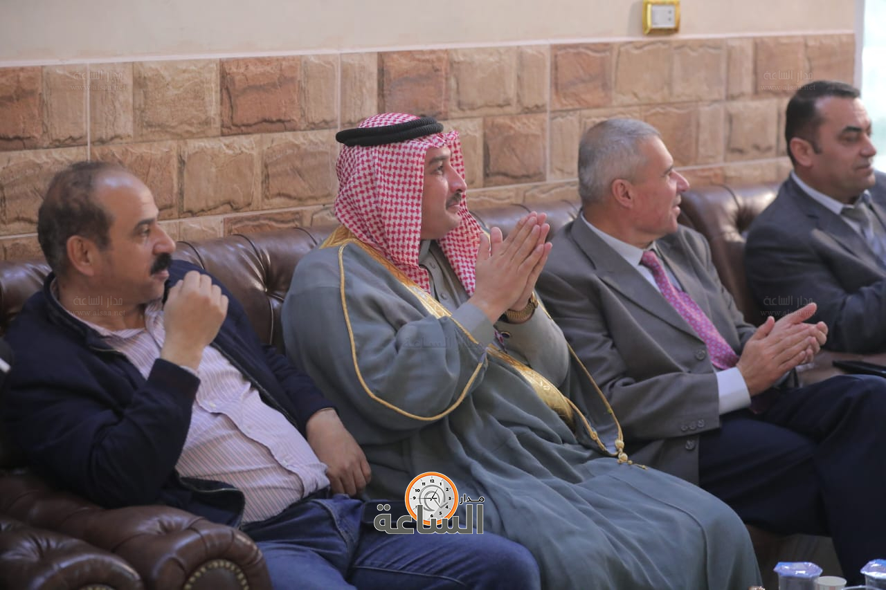 Madar Al-Saa Images 0.462533639094447